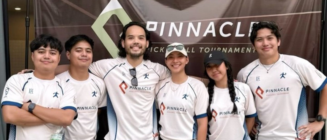 Players at the Tropickle Club courts and Pinnacle tournament teams