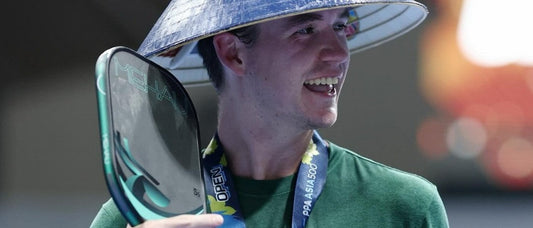 MEHAU-sponsored player Adam Harvey celebrates a title win with the S5 AIRPOOM paddle